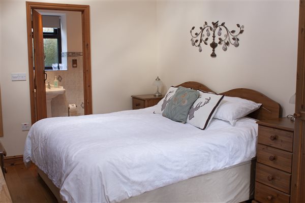 Tamar room as a double at Forda Farm Bed and Breakfast on the North Devon and North Cornwall border.